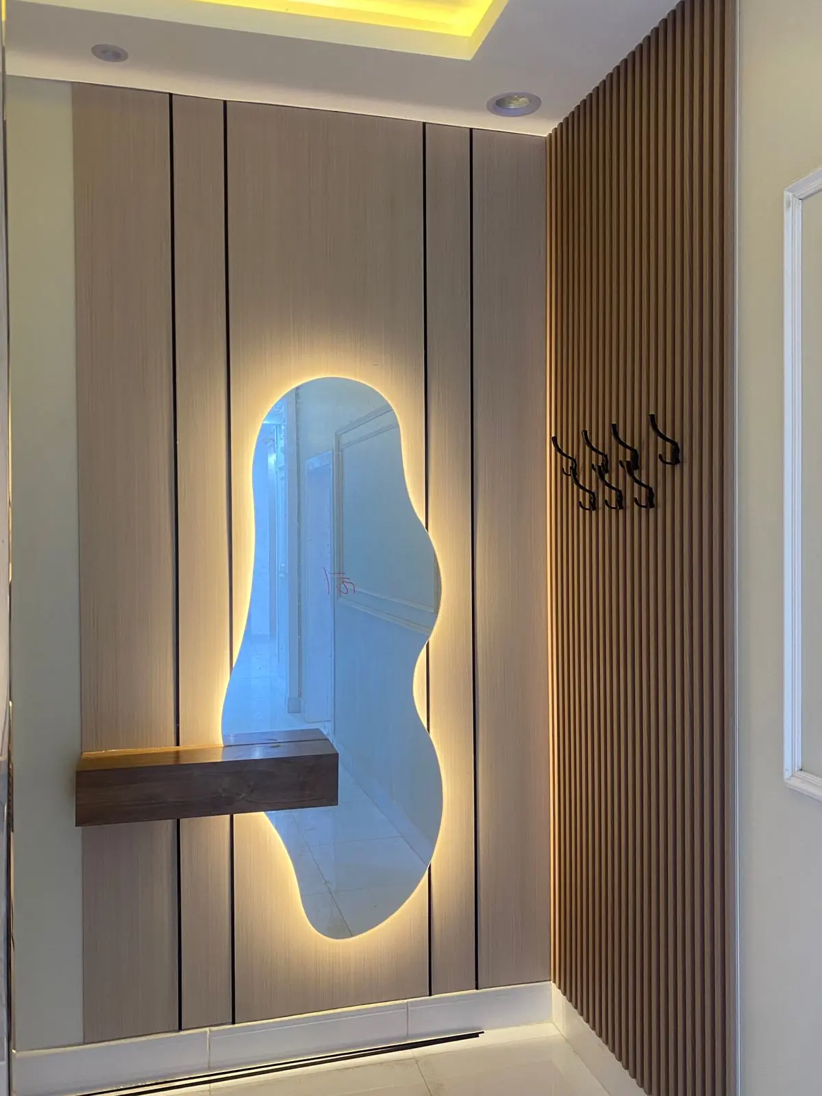 مرايا ديكور | تصاميم أنيقة تعكس جمال المكان 18